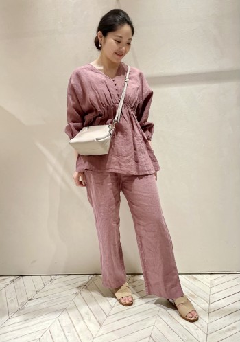 【吉祥寺】リネン素材がとっても軽く春夏に大活躍してくれます◎ボディラインもひろわないので気になる二の腕、お腹周りもカバーしてくれるので安心です♪
