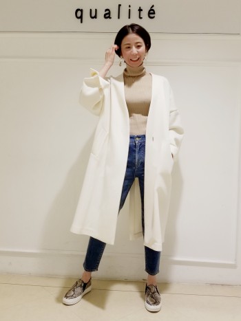 【京都髙島屋】肩幅の広い私もオーバーサイズなのでゆったり着れました!ざっくりニットと合わせても着やすいサイズ感です。
