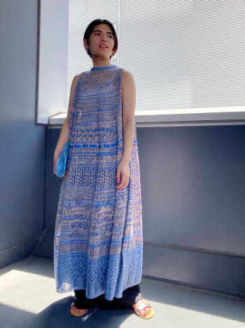 【154cm】
・骨格ウェーブ
・生地感は少しパリッとした和紙の風合いで清涼感も◎
・丈間も低身長の方でも足首が見えるぐらいでフラットサンダルでも◎