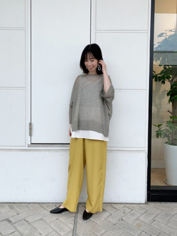 透け感がほど良い1枚着です。
今から初秋まで着ていただけます。
