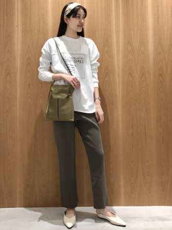 私の身長で38のサイズを履いてくるぶし丈でした。
太ももの張りが気になる私でもすっきり履けました!